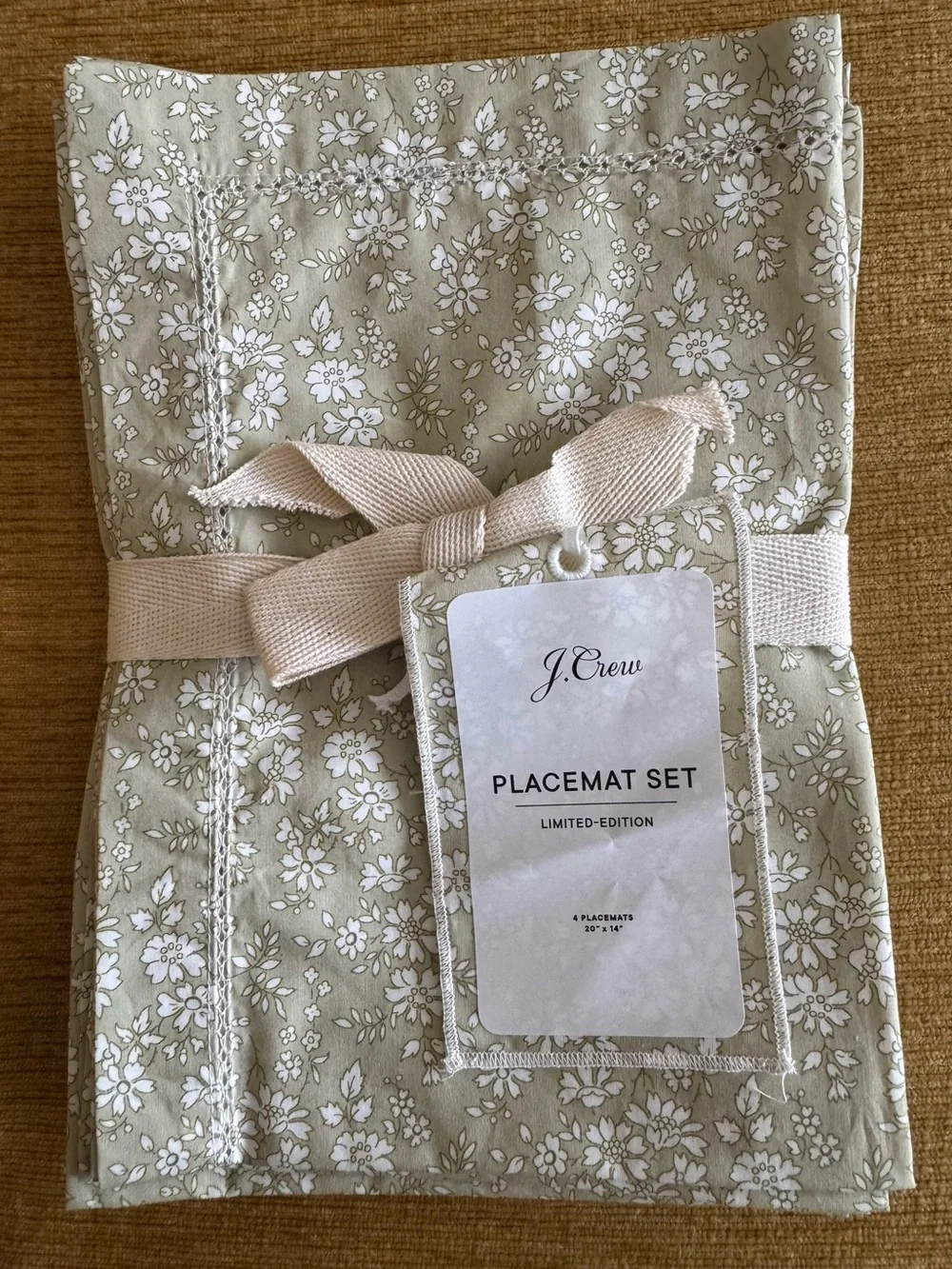 J Crew Placemat Set 4 Pair  20”x14”